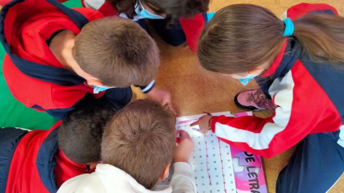 Los escolares de Primaria jugaron a un ‘Pasapalabra igualitario’. |    