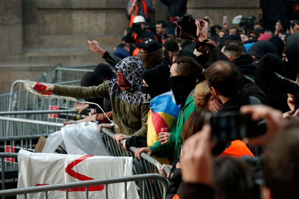 Manifestantes independentistas en Barcelona.