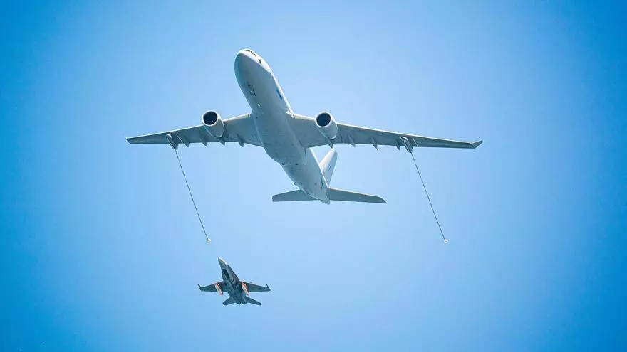Los aviones de las Fuerzas Armadas ya surcan los cielos de Vigo