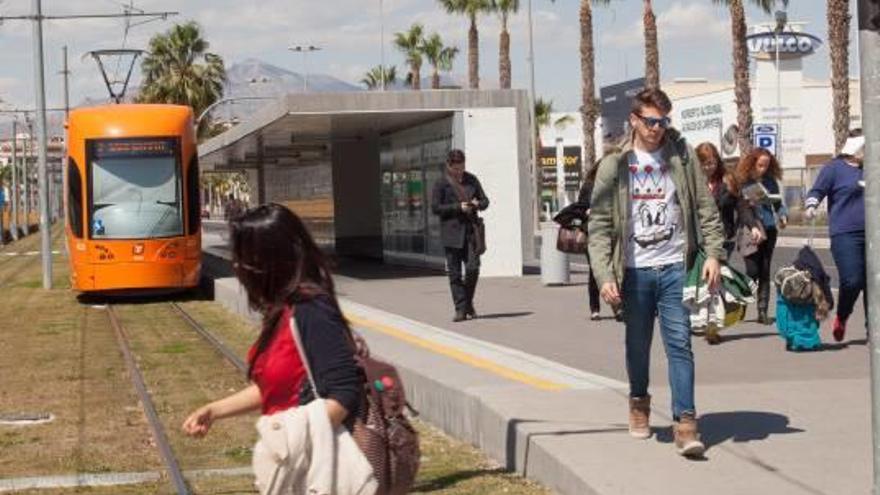 PSOE y Guanyar rechazan prolongar el Tram hasta el hospital por Ancha de Castelar