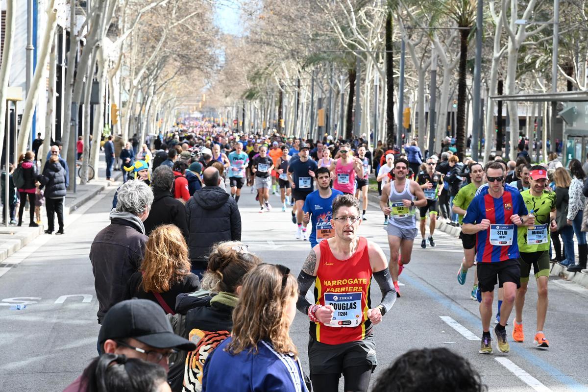 ¿Has participado en la Marató de Barcelona 2024? ¡Búscate en las fotos¡