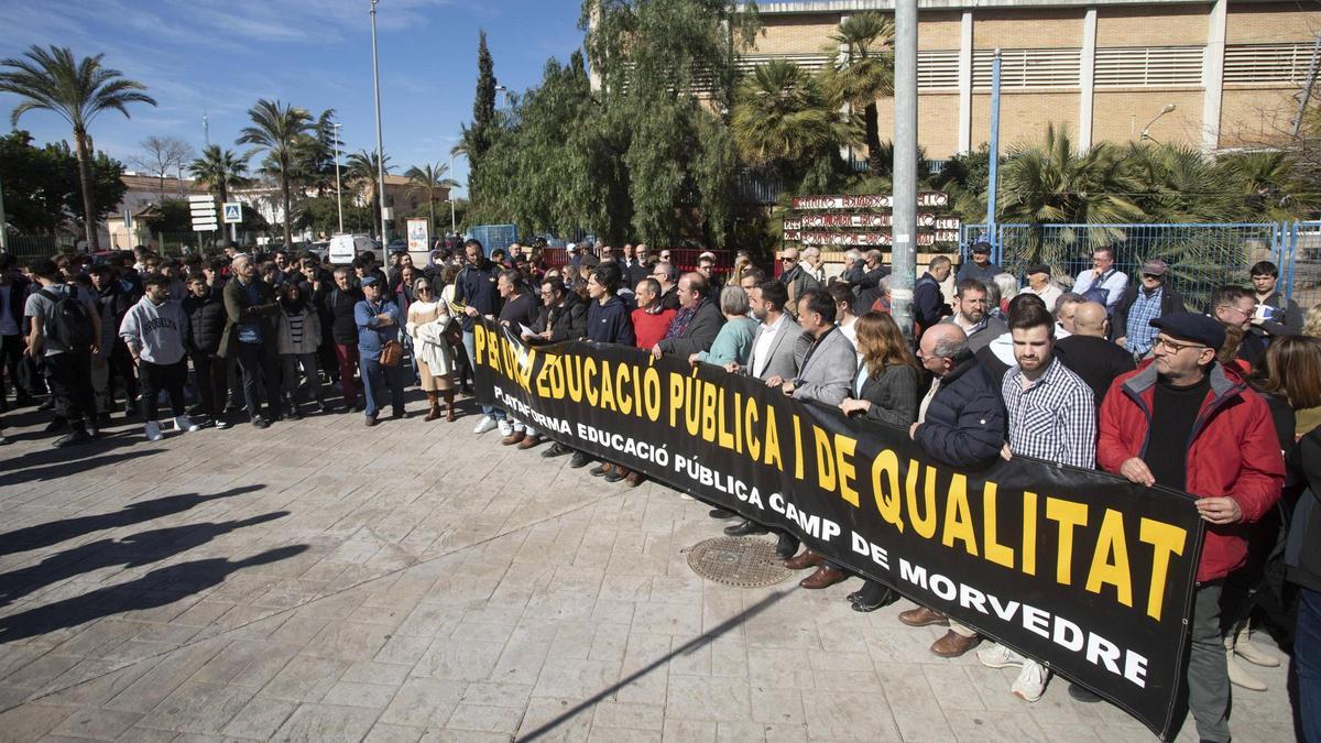 Imatge d’arxiu d’una protesta enfront del CIPFP Eduardo Merello
