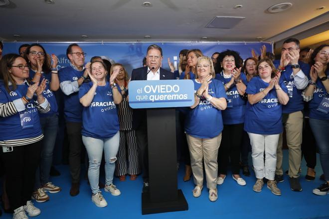 Canteli celebra la mayoría absoluta en Oviedo