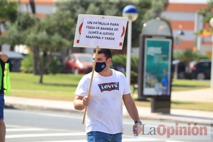 Protesta de policías en La Manga