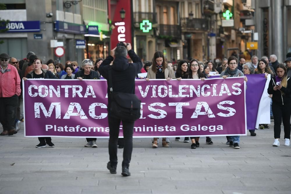 Miles de mulleres saíron onte á rúa en toda España para reclamar ao Goberno máis fondos nos próximos Orzamentos do Estado para loitar contra a violencia machista.