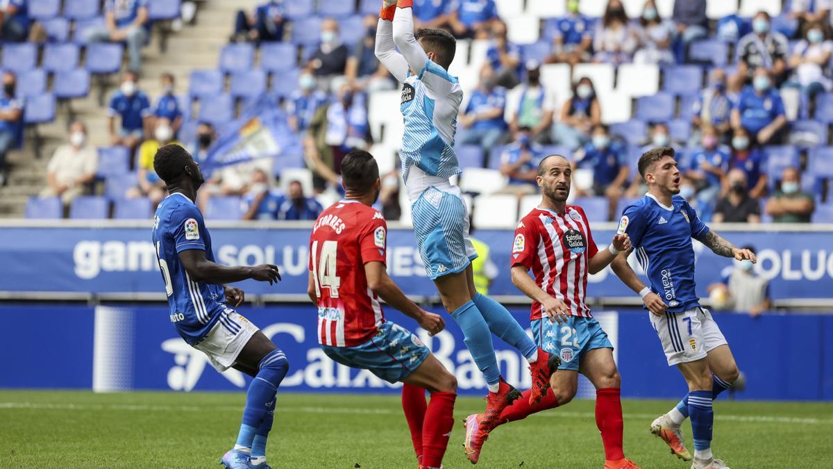 El partido del Real Oviedo, en imágenes