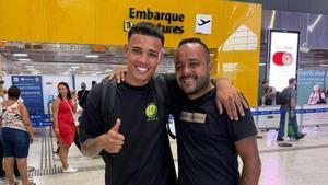 Robson Fernandes en el aeropuerto