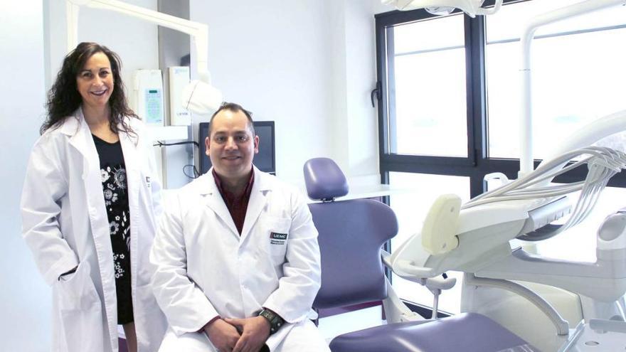 Crean en Valladolid un tratamiento de implantología dental con células madre