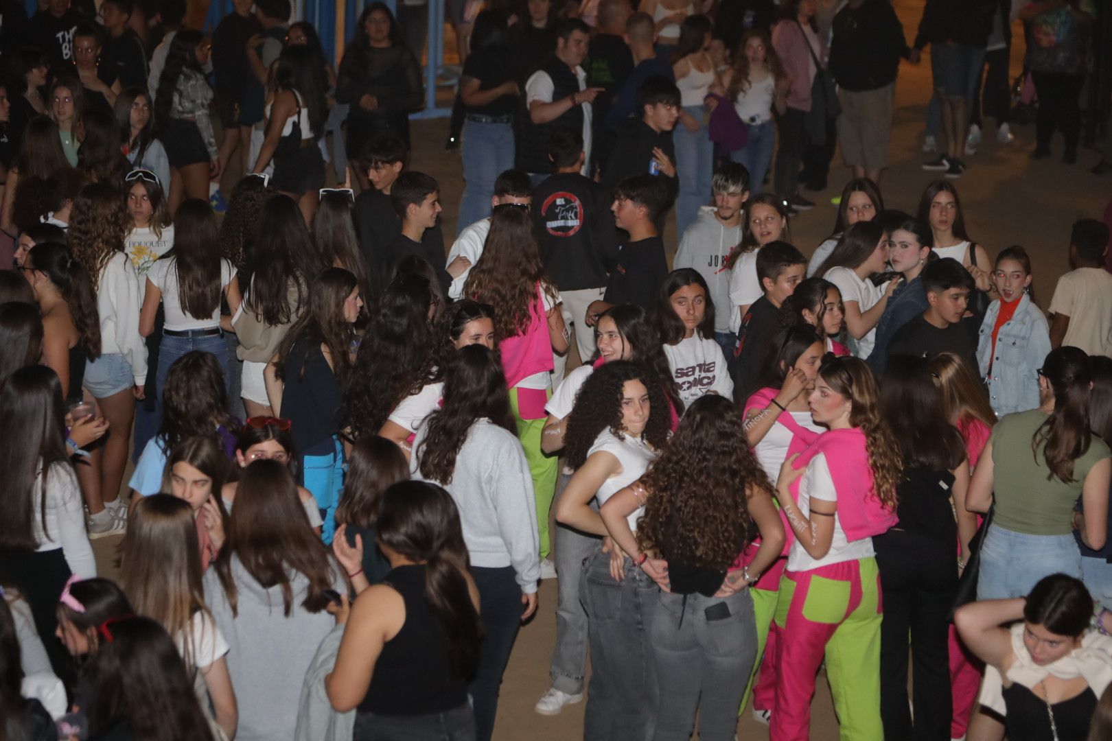 Galería de fotos: El Esclat de Festa inaugura por todo lo alto las fiestas de Almassora