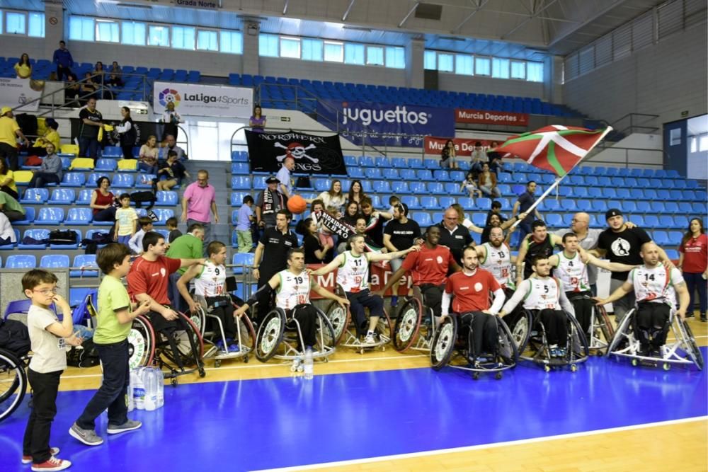 Baloncesto sobre ruedas en el Príncipe de Asturias