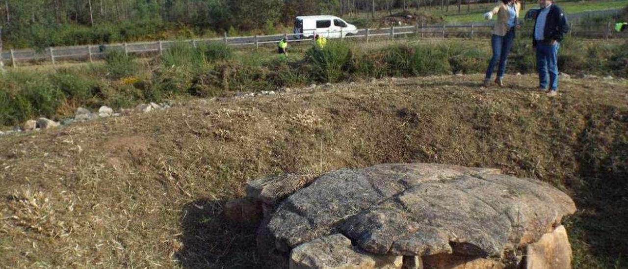 La Mámoa da Chousa Nova es la más antigua de las catalogadas en Galicia.