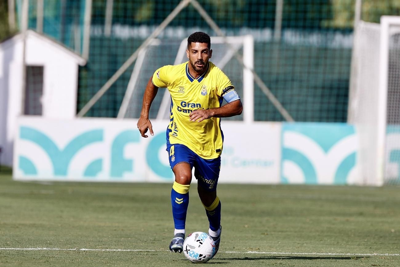 El partido Orlando Pirantes FC-UD Las Palmas, en imágenes