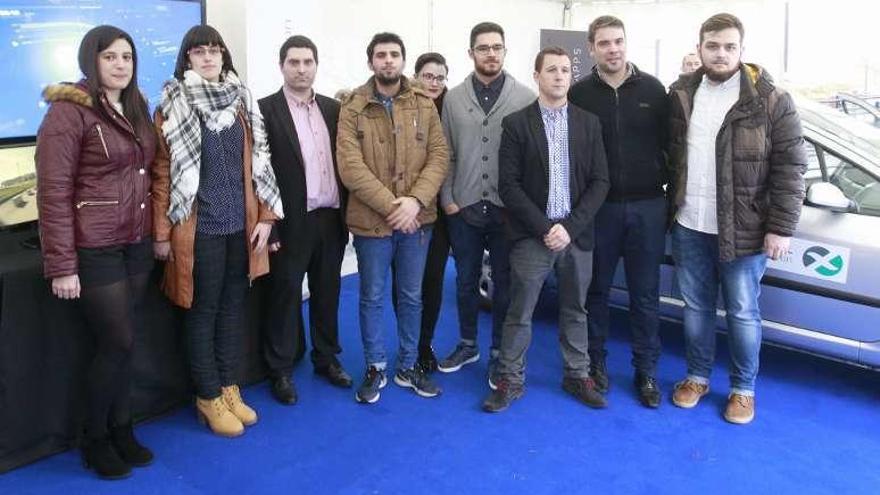 Parte del equipo de Xesol Innovation, durante una presentación de sus sistema ADAS en la Tecnópole de Ourense. // Jesús Regal