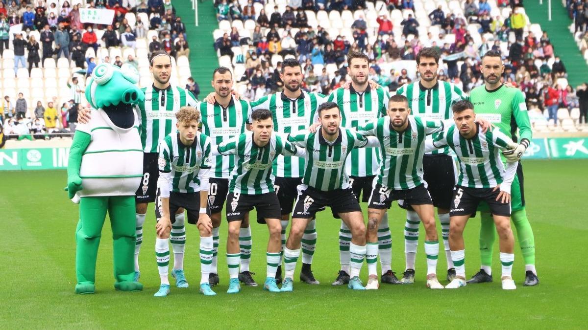 Alineación titular del Córdoba CF ante el Tamaraceite en El Arcángel.