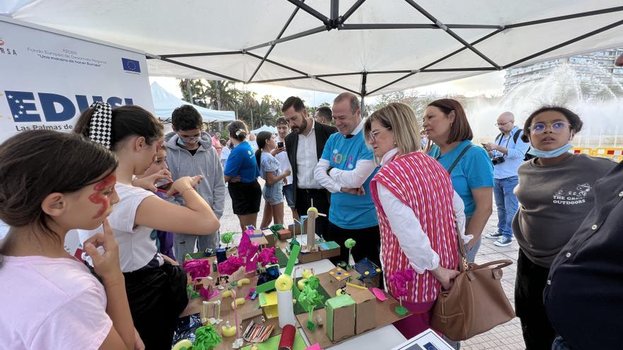 Más de 340 personas se suman a la celebración del Día Internacional de la Infancia en Las Palmas de Gran Canaria