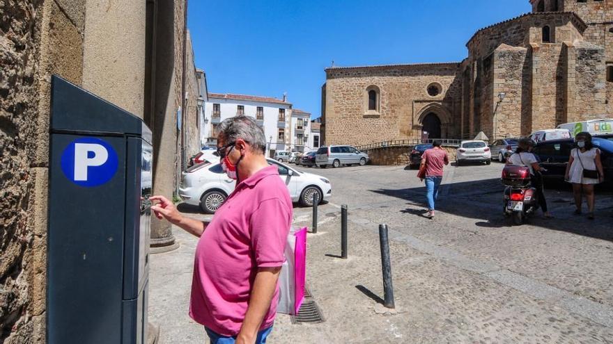 Intramuros pide ampliar a más calles los aparcamientos rotatorios