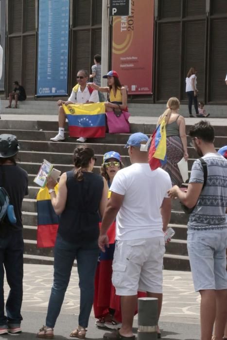 Delia Padrón Comicios contra la Asamblea constituyente que pretende Maduro en el auditorio