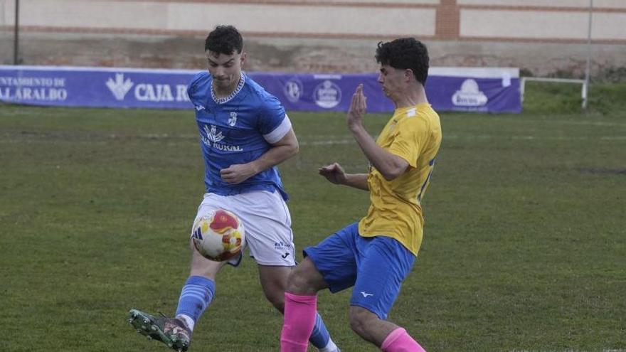 Un partido del CD Villaralbo en Los Barreros. | J. L. F.