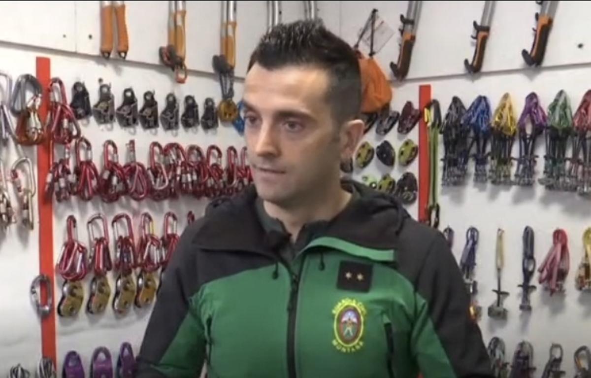 Baín Gutiérrez, teniente jefe del GREIM de Jaca.