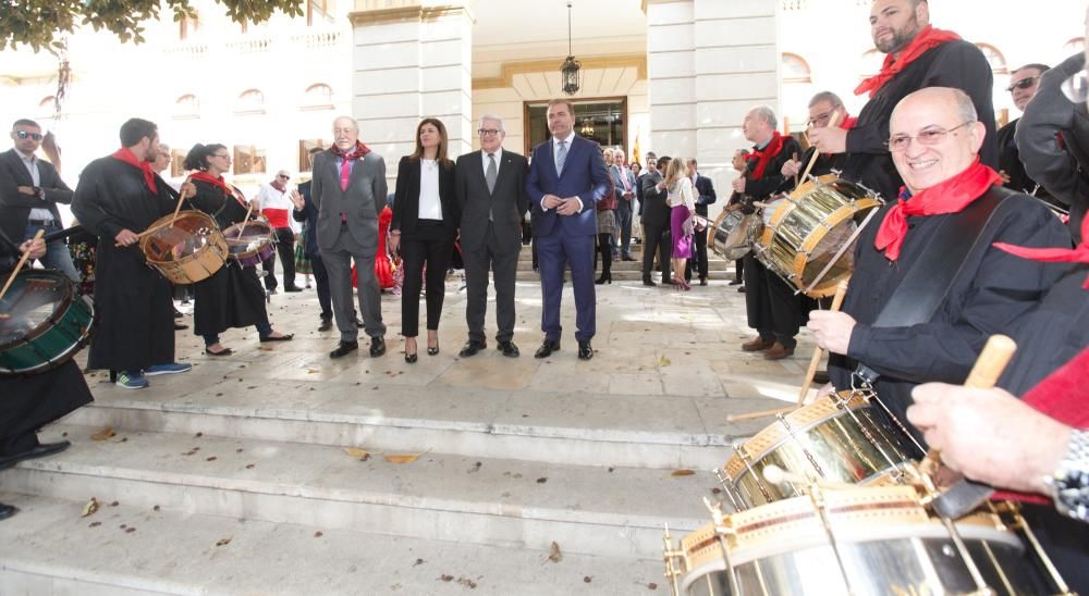 La Diputación concede el título de Alicantino de Adopción a Isidro Fernández