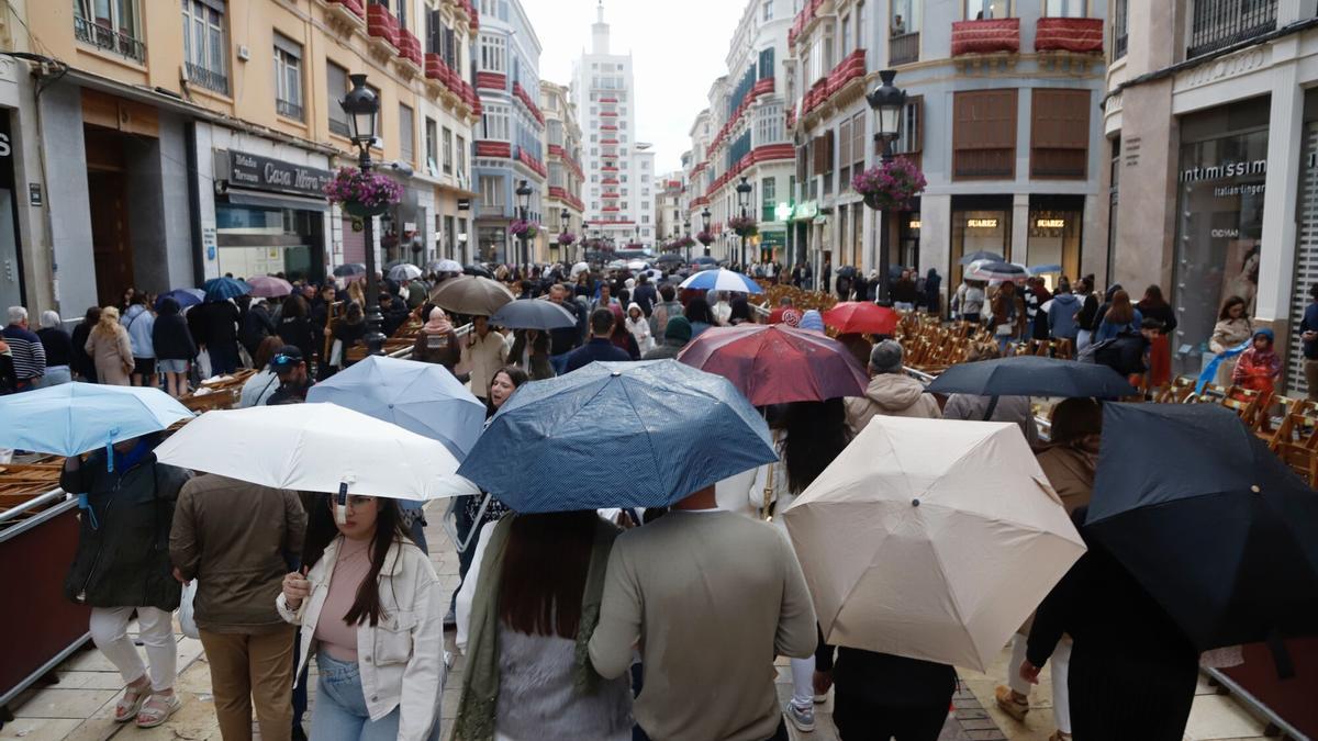 La fuerte lluvia estropeó el Martes Santo de 2025