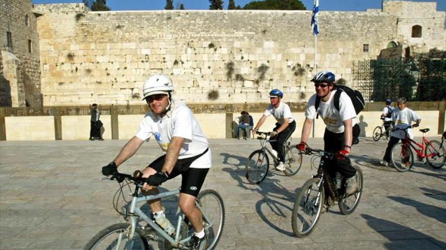 ¿Qué hace el Giro en Israel?