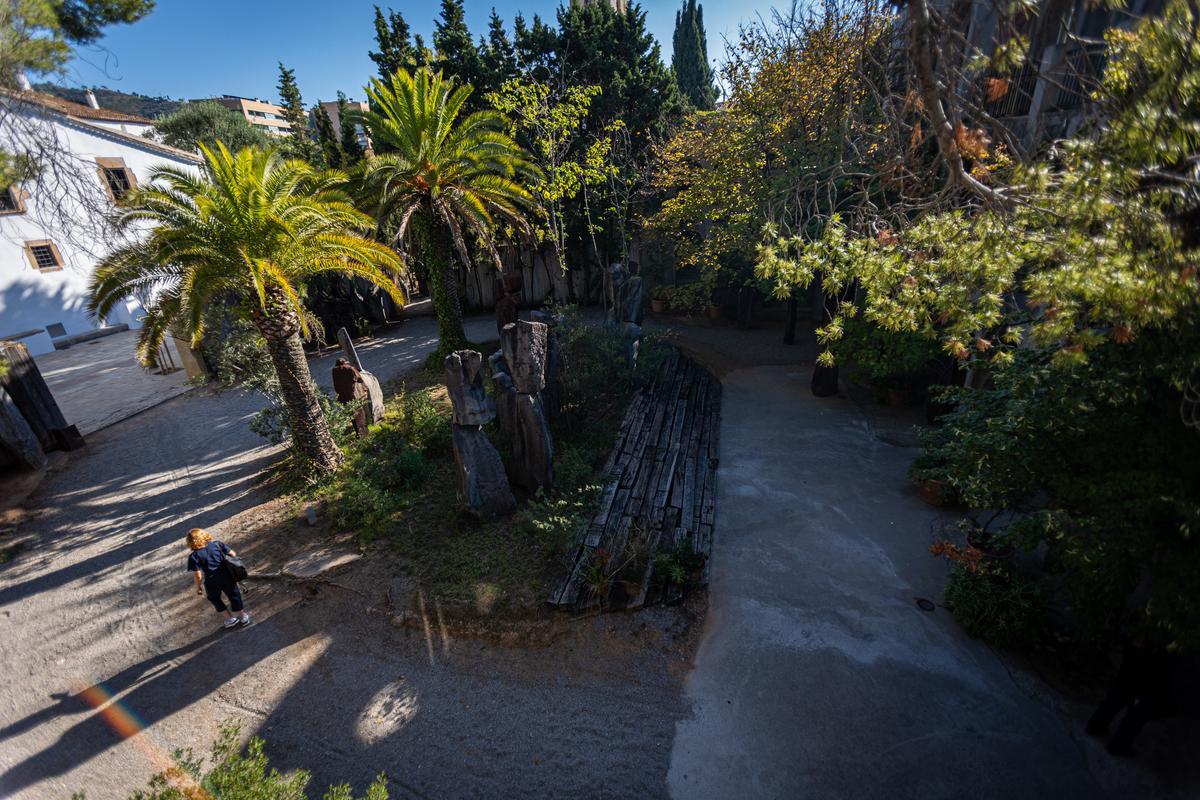 Visita al Espai Corberó, recién comprado por el ayuntamiento de Esplugues