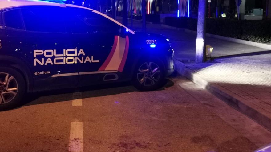 Restos de sangre en el lugar donde se produjo la agresión, en el polígono de Son Rossinyol. |