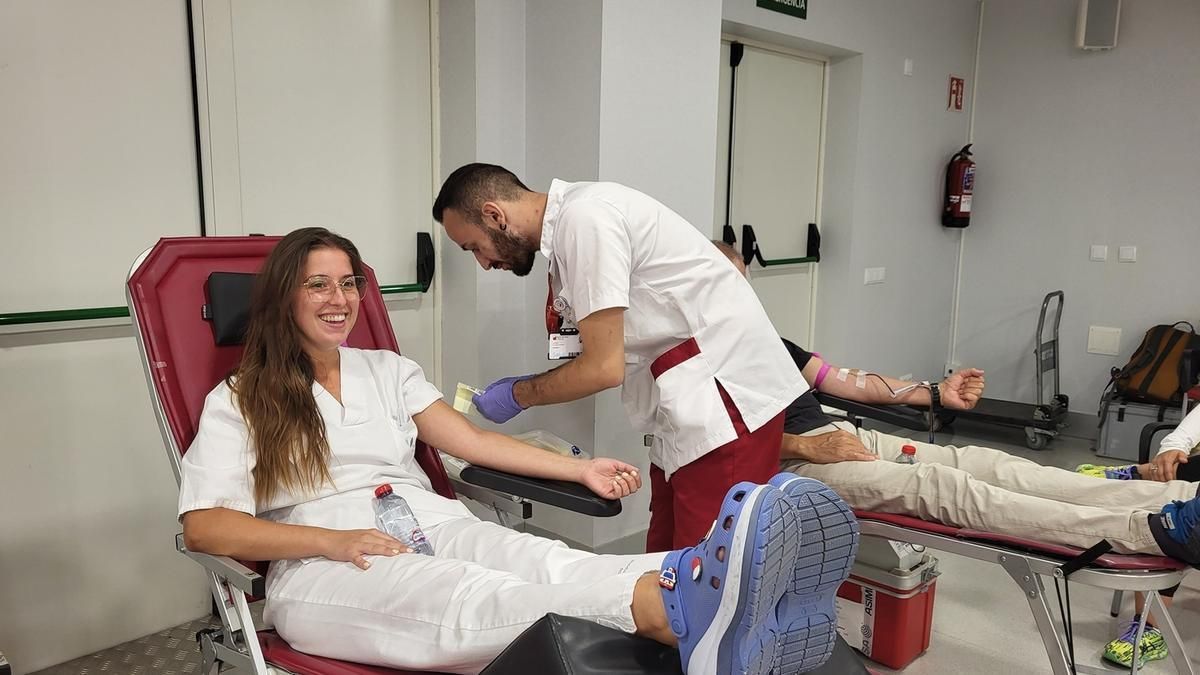 Donacions de sang a l'hospital de Figueres, dimarts.