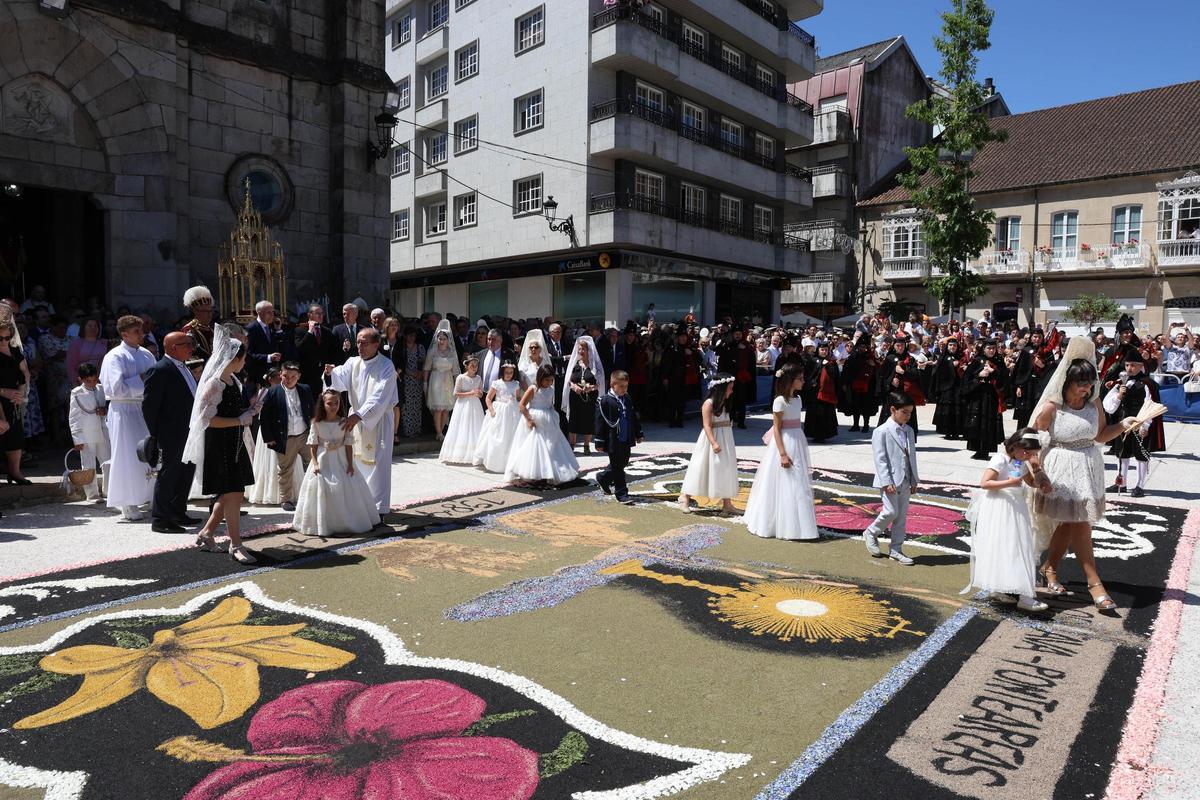 La procesión de Corpus Christi en Ponteareas