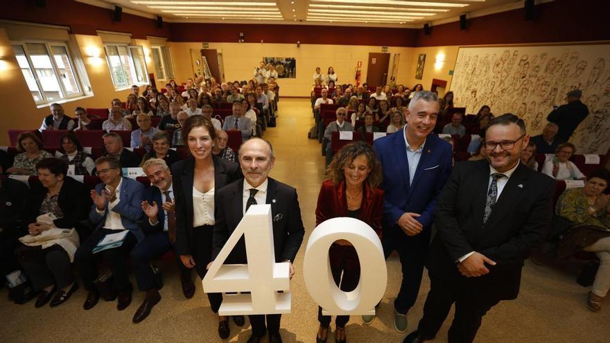 Los que enseñan a enseñar en la Universidad de Oviedo están de aniversario: "La labor del docente va más allá de transmitir conocimientos"