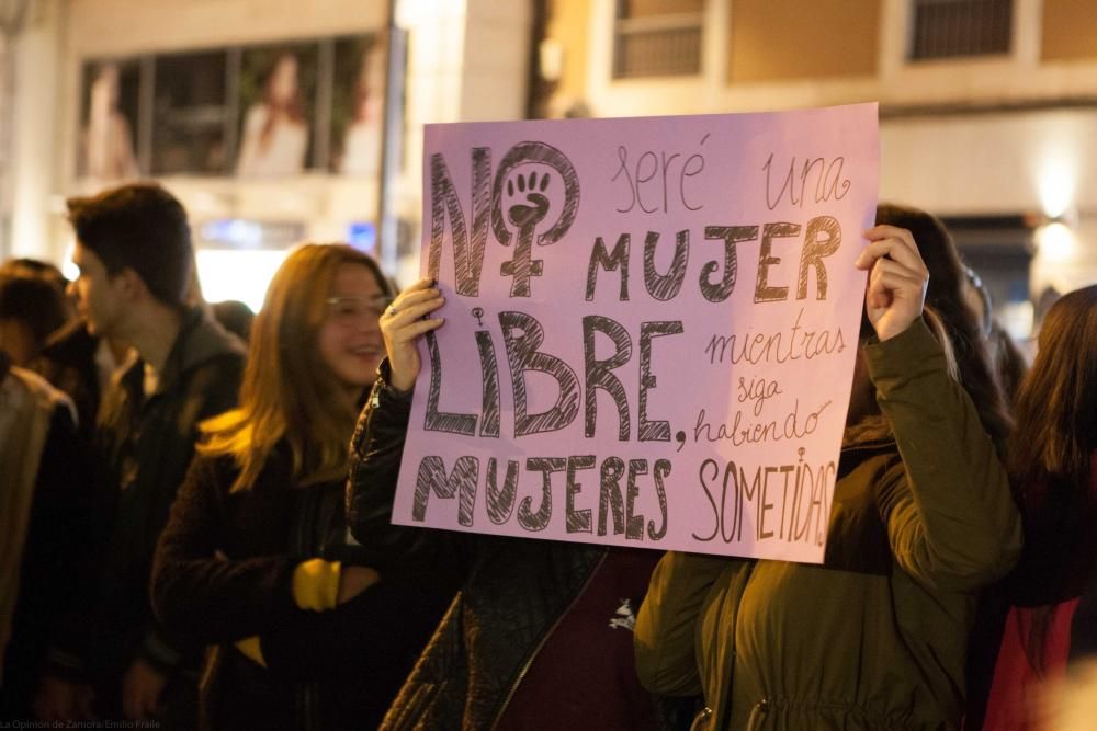 Zamora grita "NO" al machismo