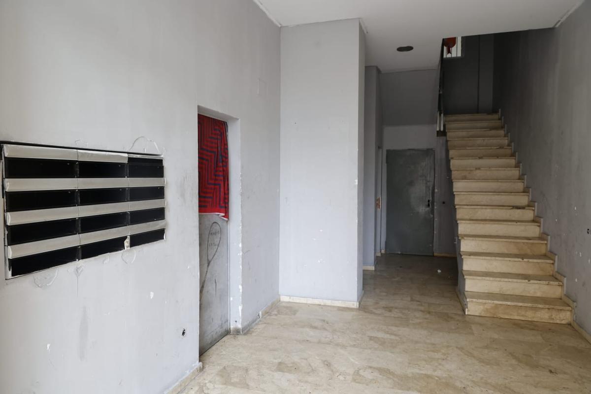 Así está el interior del edificio okupado de la avenida Constitución, 263 Así está el interior del edificio okupado de la avenida Constitución, 263