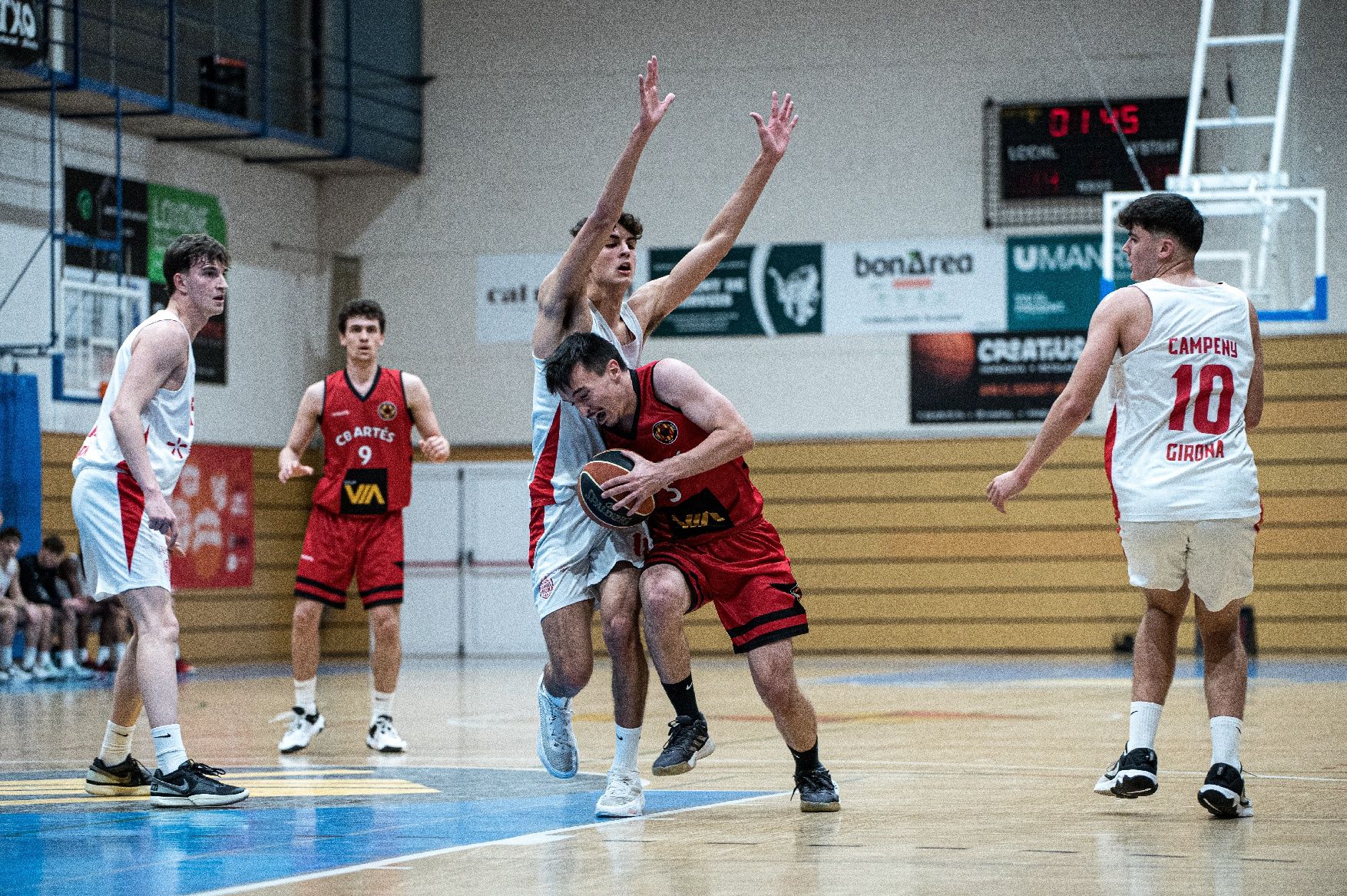 Les imatges del Bàsquet CB Artès - Bàsquet Girona