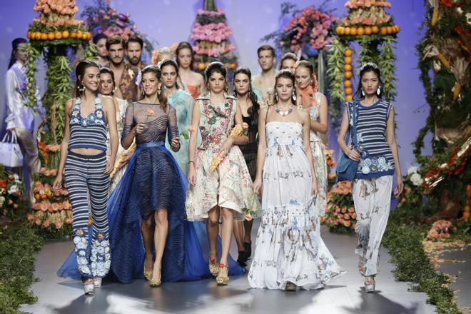 Francis Montesinos primavera/verano 2017: carrusel final