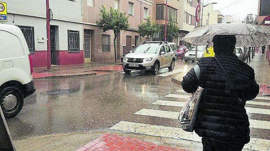 La alerta naranja por fuertes lluvias y tormentas se mantiene en Castellón