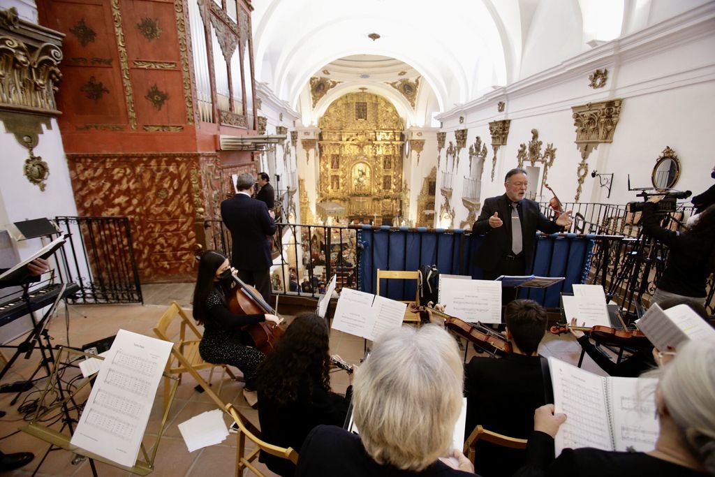 San Francisco acoge la misa en honor de la Dolorosa del Paso Azul de Lorca