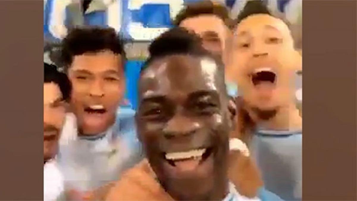 ¡Balotelli es único! Marcó, y lo celebró subiendo una historia a su Instagram