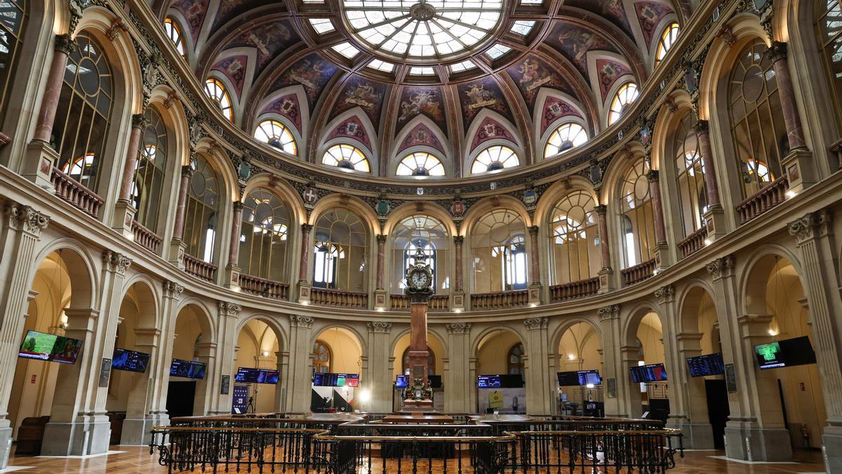 Archivo - Interior del Palacio de la Bolsa de Madrid.