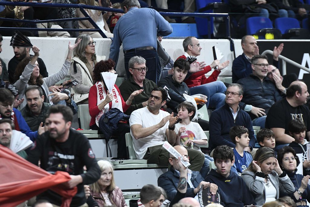 Todas las imágenes del partido del UCAM Murcia contra el Bàsquet Girona