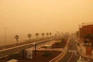 Lluvias de barro y calima: no solo polvo, también Cesio 137, cromo y níquel