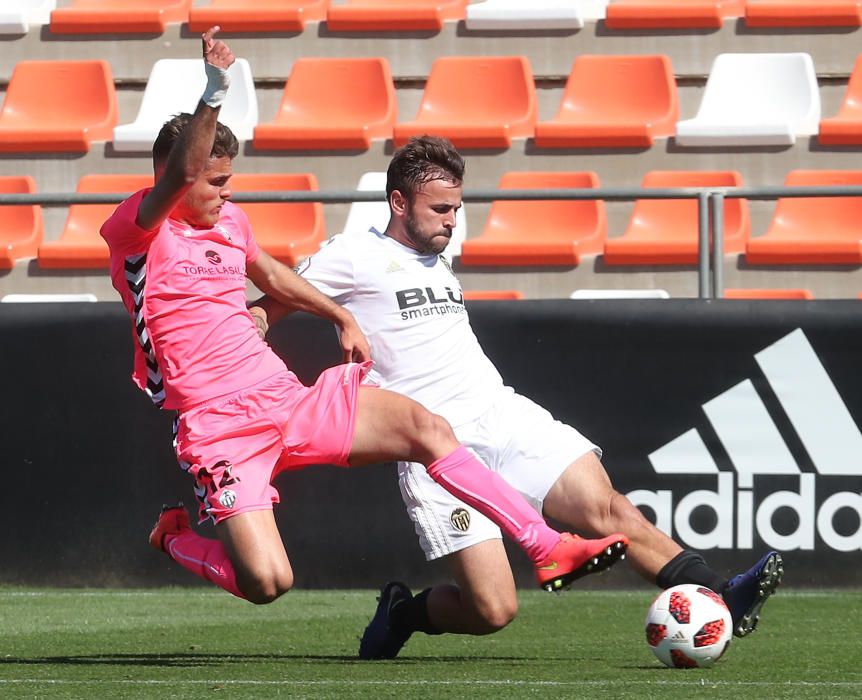 Valiosa victoria del Valencia CF Mestalla