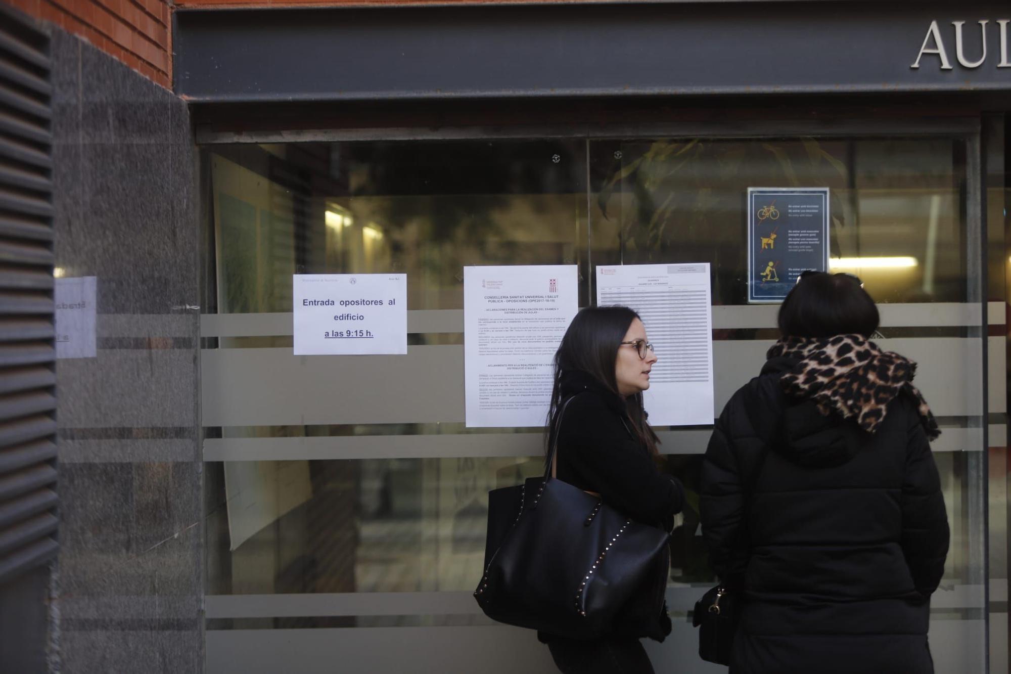 26.000 personas se examinan en las oposiciones de celador