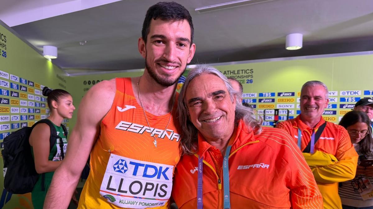 Quique Llopis, Toni Puig (su entrenador) y Pepe Peiró a la derecha (seleccionador)