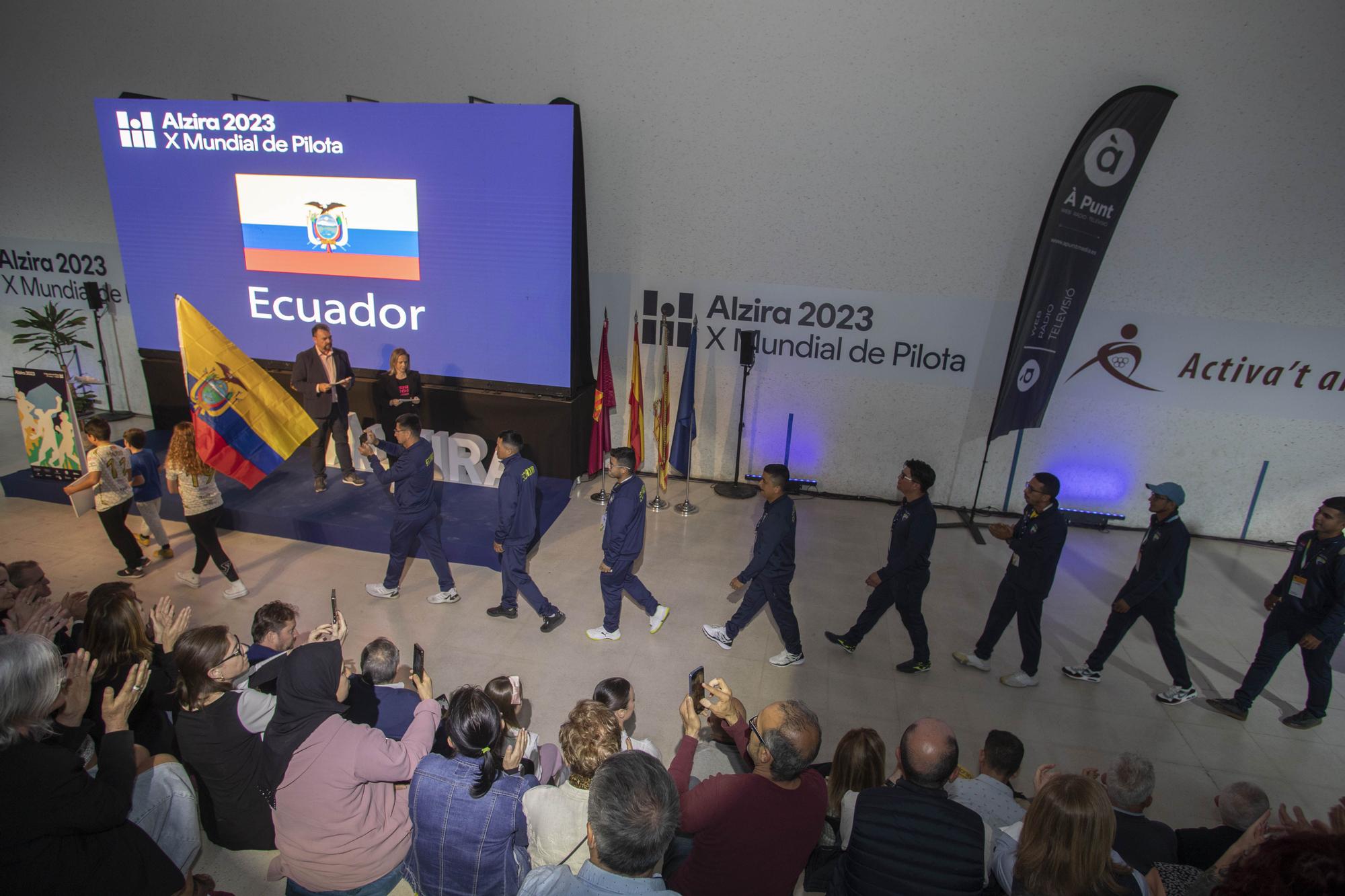 Las mejores imágenes de la gala inaugural del Mundial de Pilota de Alzira