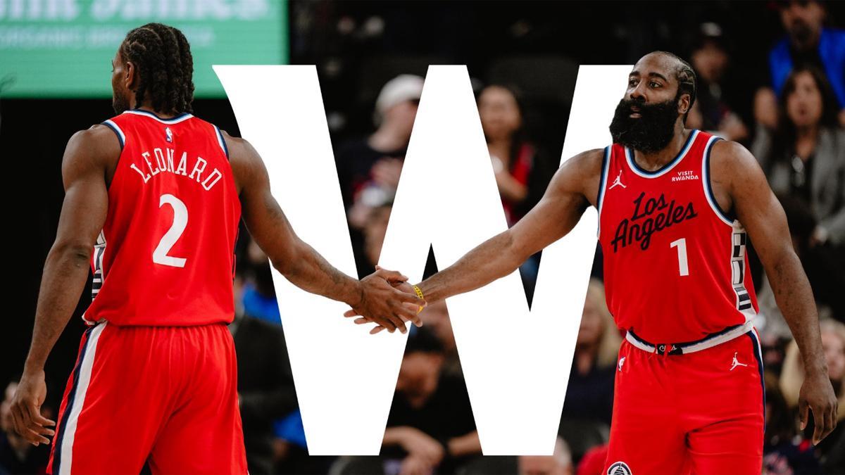 Leonard y harden, chocándose la mano