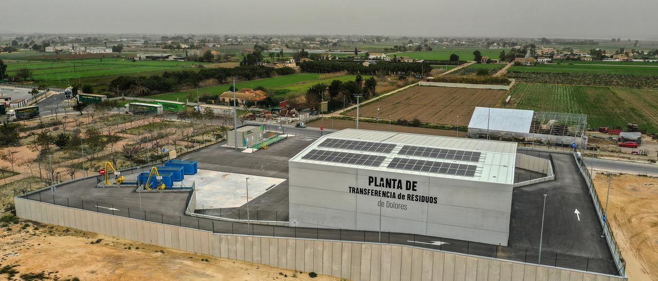 Planta de transferencia de residuos de Dolores en la que la Generalitat ha invertido 2,8 millones de euros, en los que se incluyen la inversión en viales de acceso