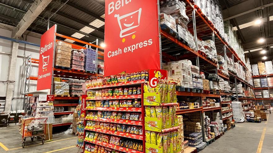 Cash Beltrán abre hoy un supermercado en el Polígono Guadalhorce