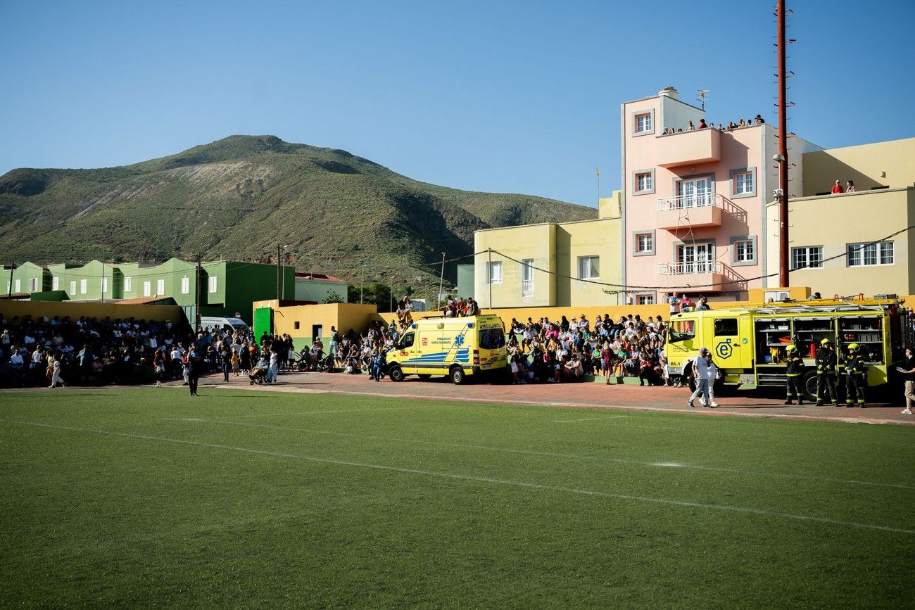 Miles de personas llenan de ilusión el Estadio de Barrial en la llegada de los Reyes Magos