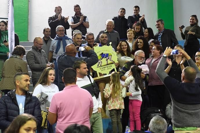 DEPORTES. VECINDARIO.SANTA LUCIA.   Luchada. Final de la Copa Cabildo Insular entre los equipos del Estrella CL y el CL Agüimes.  | 30/03/2019 | Fotógrafo: Juan Carlos Castro